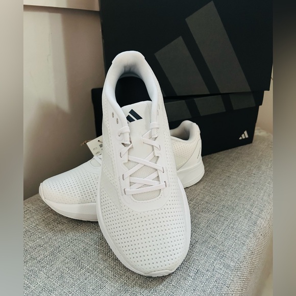 NIB Adidas Women's Running DURAMO SL SHOES - Picture 4 of 8